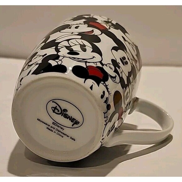 Disney Minnie  & Mickey Mouse Faces All Over Coffee Mug Black White Red 14oz NEW - Picture 4 of 4